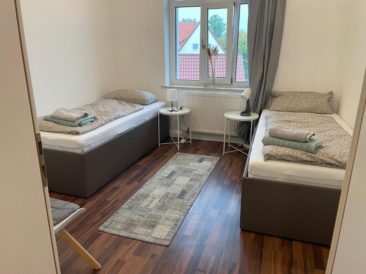 120Qm - 5 Rooms - 2 Bathrooms - Kitchen- Free Parking - Fast Wifi - Yiha Apartment Hannover Exteriör bild