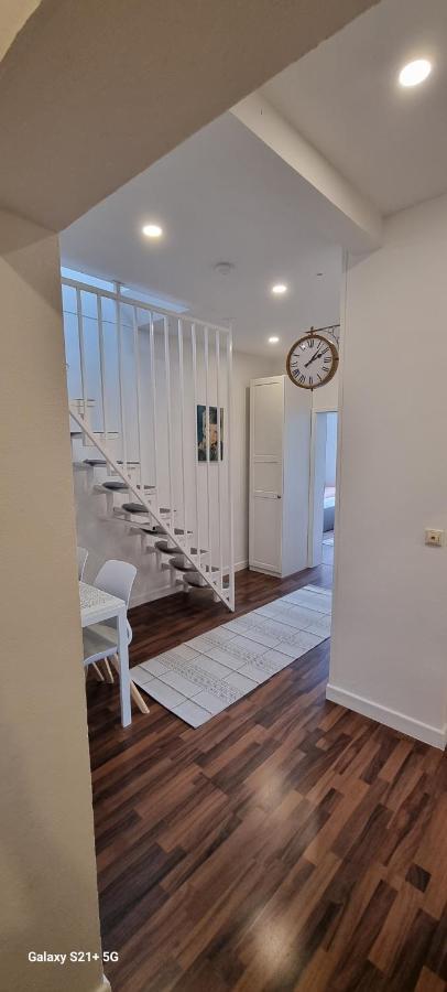120Qm - 5 Rooms - 2 Bathrooms - Kitchen- Free Parking - Fast Wifi - Yiha Apartment Hannover Exteriör bild